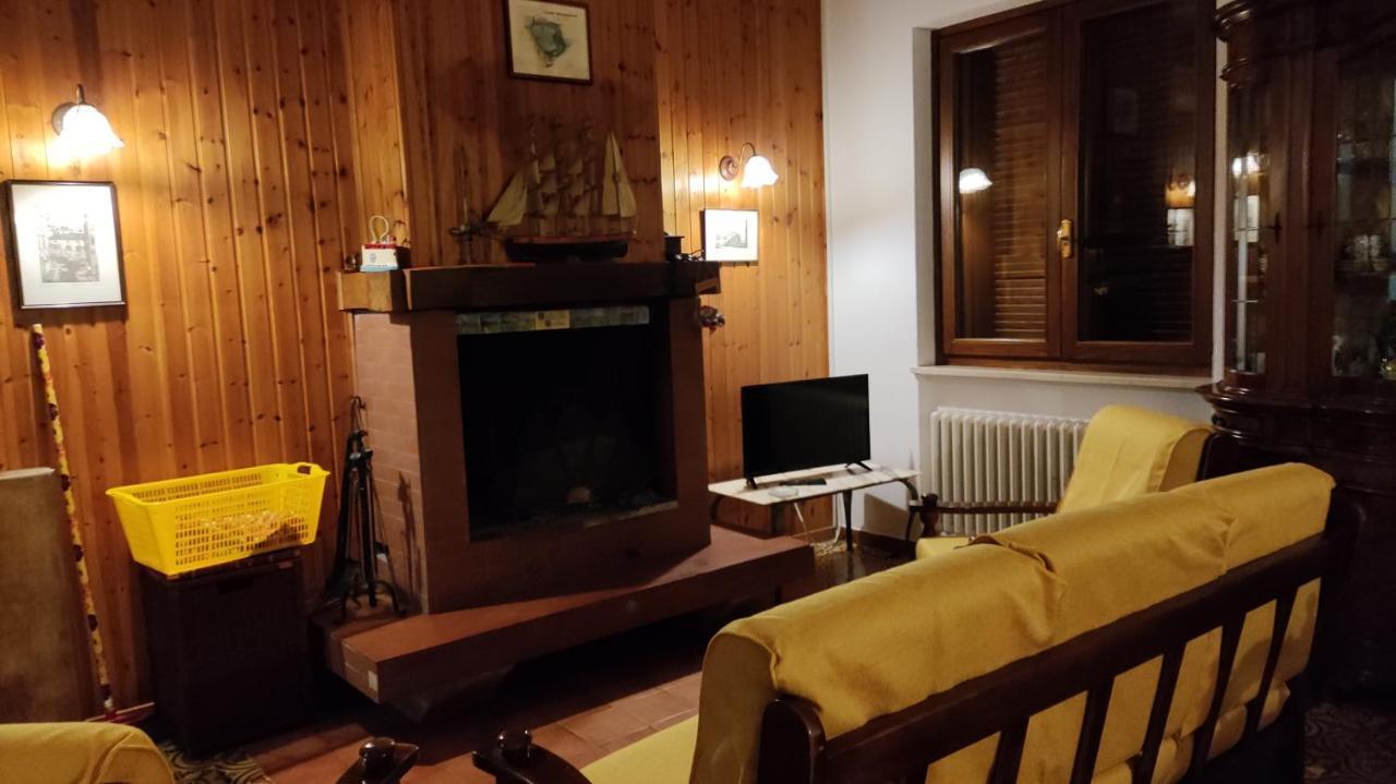 Villetta Dei Tramonti San Feliciano Exteriér fotografie